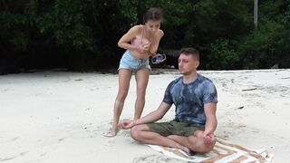 MEDITATION ON THE BEACH, DEEP BLOWJOB FROM A STRANGER!